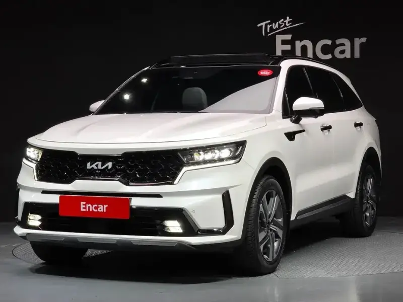 2023 Kia Sorento с пробегом 42 686 км