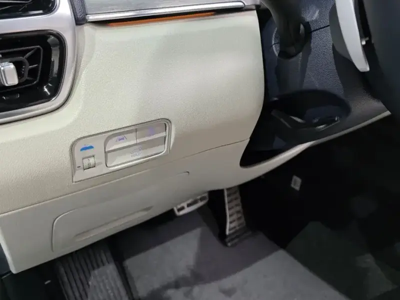 2023 Kia Sorento с пробегом 42 686 км