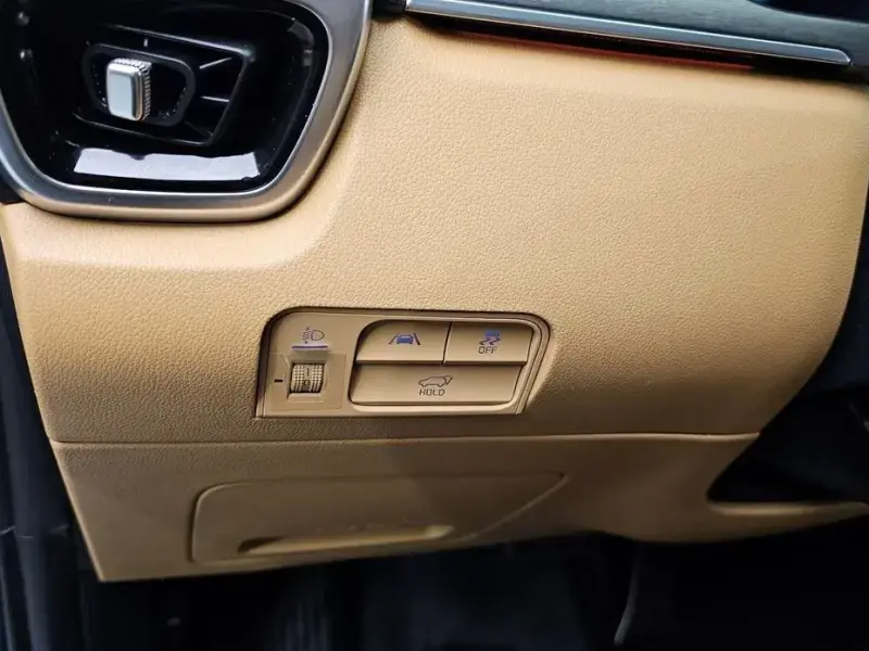 2022 Kia Sorento с пробегом 140 929 км