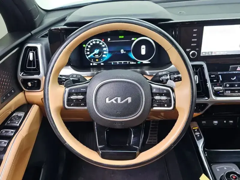 2022 Kia Sorento с пробегом 140 929 км
