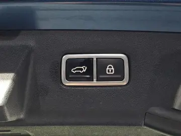 2022 Kia Sorento с пробегом 140 929 км