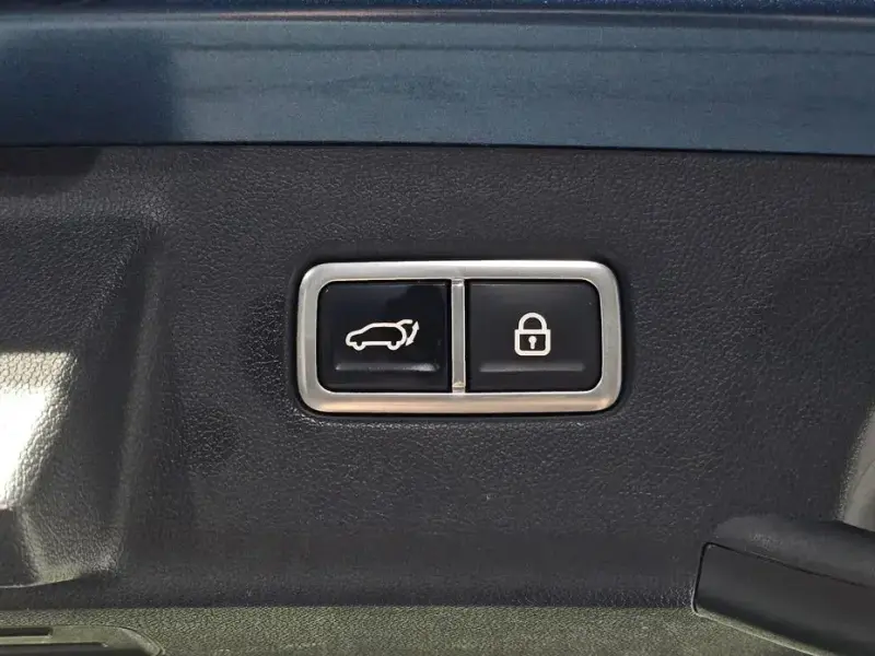 2022 Kia Sorento с пробегом 140 929 км
