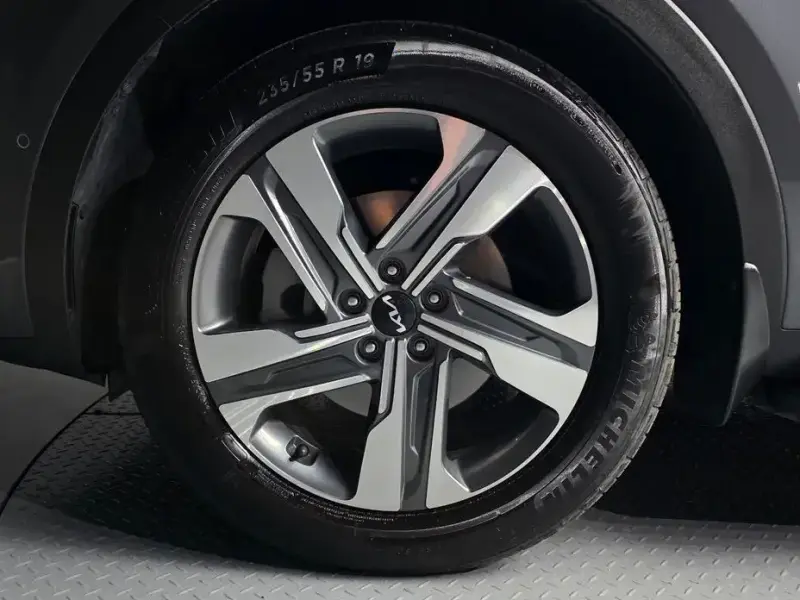 2022 Kia Sorento с пробегом 79 935 км