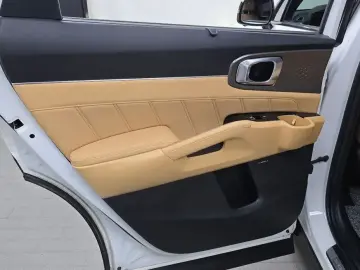2022 Kia Sorento с пробегом 11 846 км