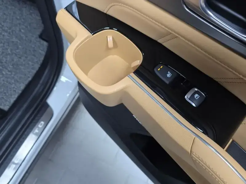 2022 Kia Sorento с пробегом 11 846 км