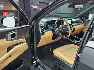 2023 Kia Sorento с пробегом 51 497 км