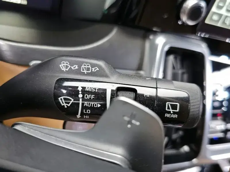 2022 Kia Sorento с пробегом 32 323 км