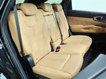 2023 Kia Sorento с пробегом 51 497 км