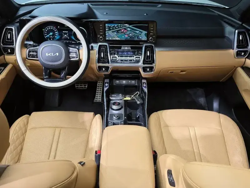 2023 Kia Sorento с пробегом 66 551 км