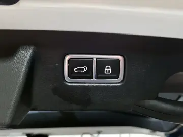 2023 Kia Sorento с пробегом 66 551 км