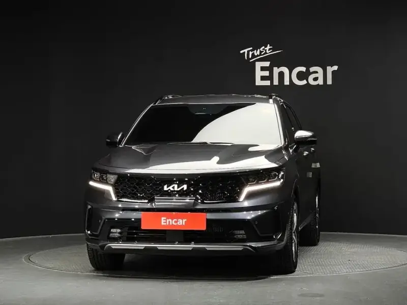 2022 Kia Sorento с пробегом 10 079 км