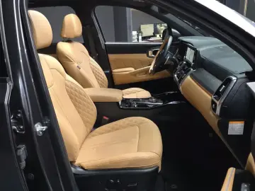 2023 Kia Sorento с пробегом 41 657 км