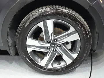 2022 Kia Sorento с пробегом 56 237 км
