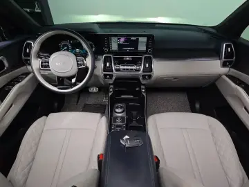 2022 Kia Sorento с пробегом 40 327 км