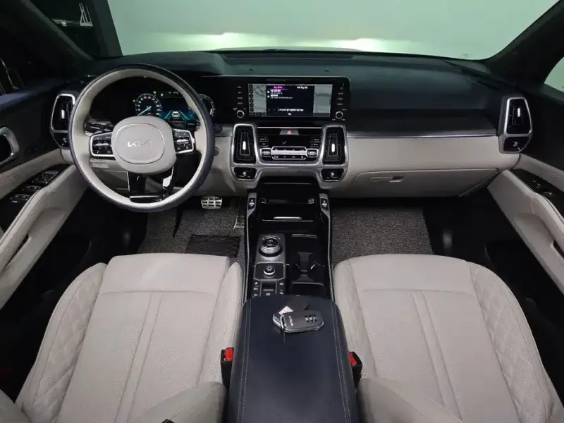 2022 Kia Sorento с пробегом 40 327 км