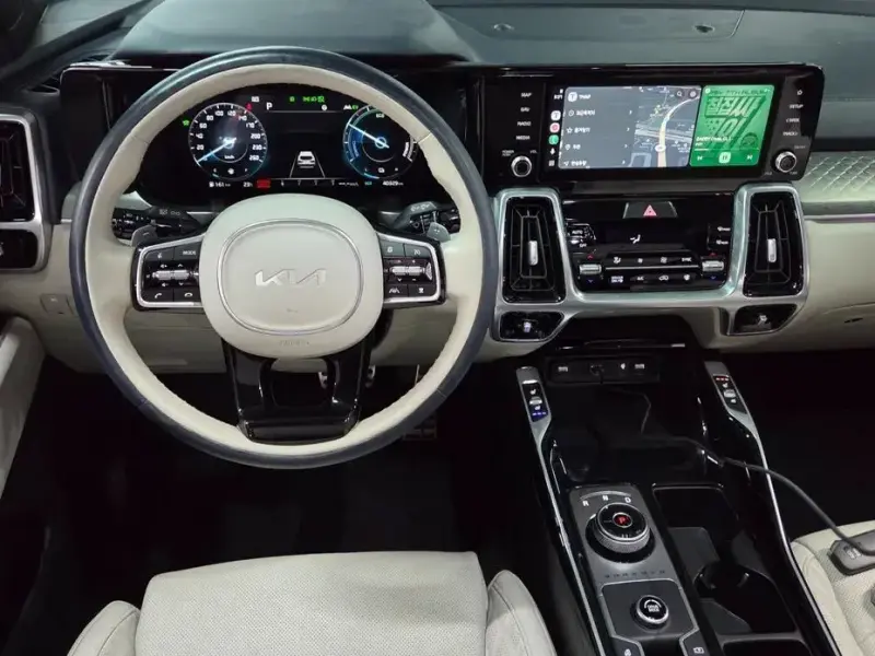 2022 Kia Sorento с пробегом 40 327 км