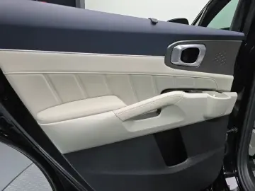 2022 Kia Sorento с пробегом 40 327 км