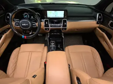 2022 Kia Sorento с пробегом 53 215 км