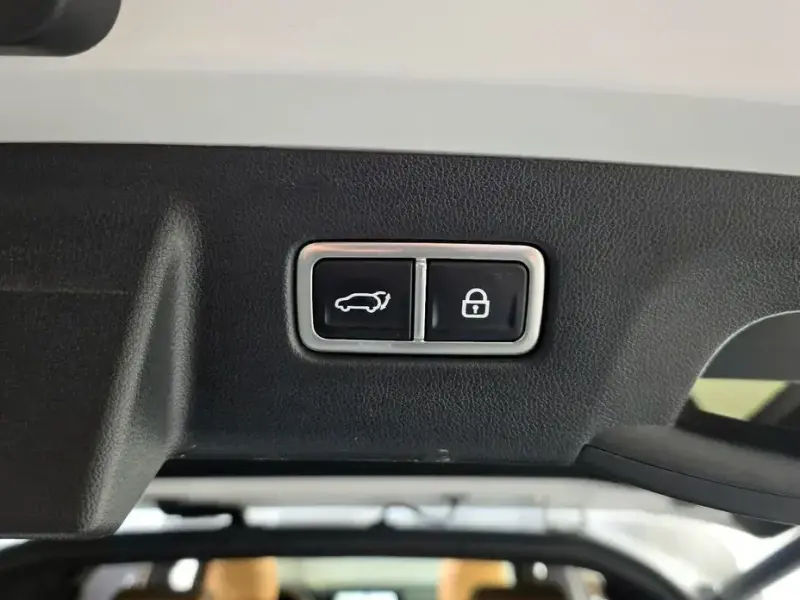 2022 Kia Sorento с пробегом 53 215 км