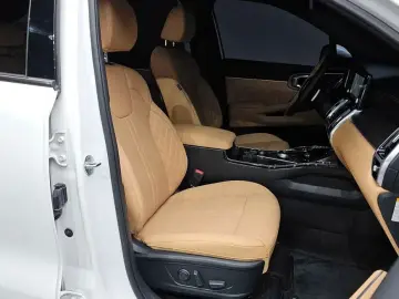 2023 Kia Sorento с пробегом 21 394 км