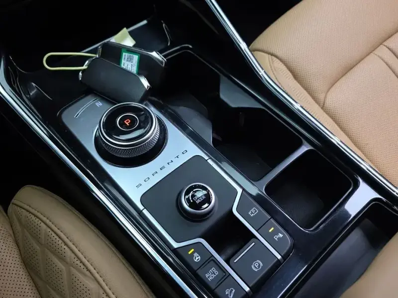 2022 Kia Sorento с пробегом 221 115 км