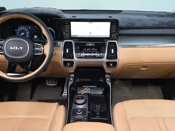 2022 Kia Sorento с пробегом 68 661 км
