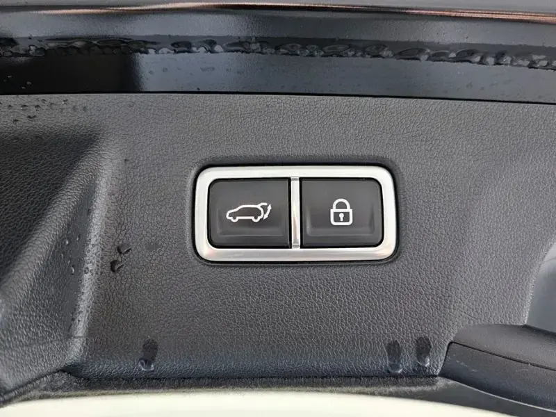 2022 Kia Sorento с пробегом 64 100 км