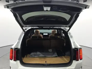 2022 Kia Sorento с пробегом 68 661 км