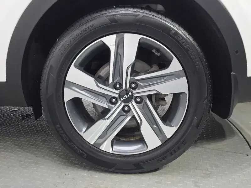 2022 Kia Sorento с пробегом 68 661 км