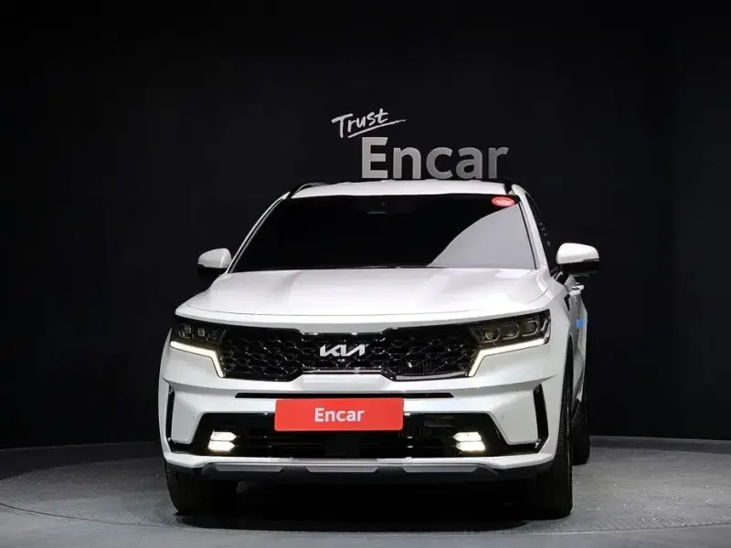 2023 Kia Sorento с пробегом 47 214 км