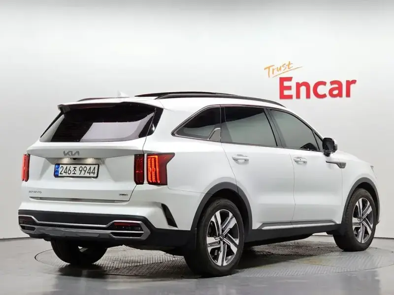 2023 Kia Sorento с пробегом 78 294 км