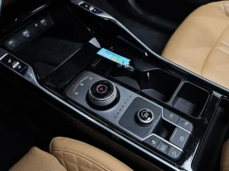 2023 Kia Sorento с пробегом 78 294 км