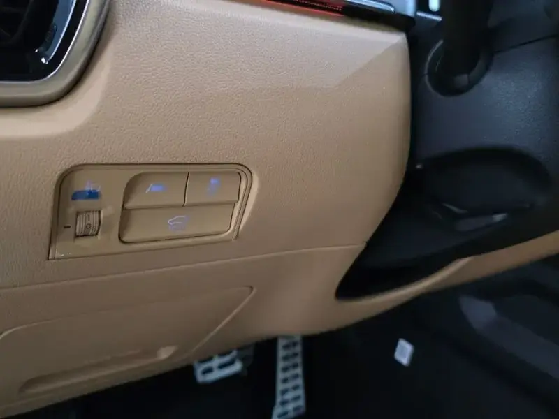 2023 Kia Sorento с пробегом 10 630 км