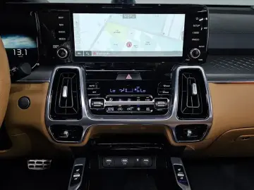 2023 Kia Sorento с пробегом 78 294 км