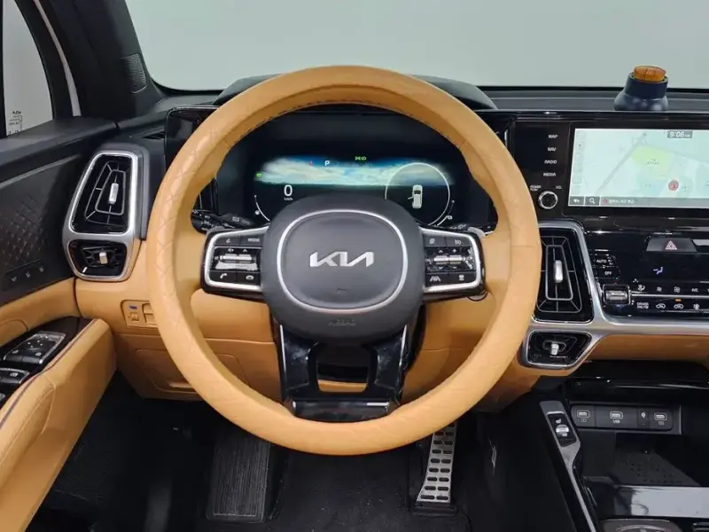 2023 Kia Sorento с пробегом 78 294 км