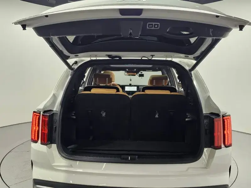 2023 Kia Sorento с пробегом 78 294 км