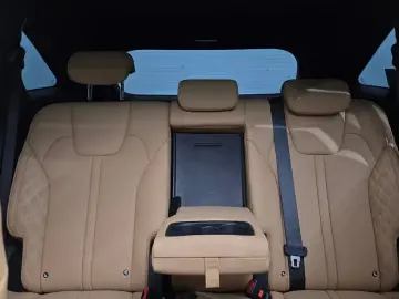 2023 Kia Sorento с пробегом 10 630 км