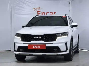 2023 Kia Sorento с пробегом 33 114 км