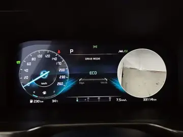 2023 Kia Sorento с пробегом 33 114 км