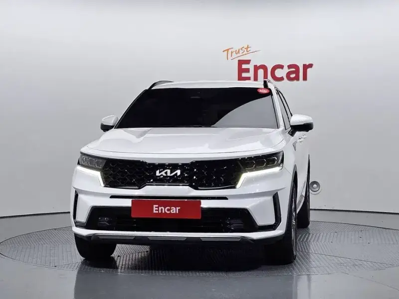 2023 Kia Sorento с пробегом 29 674 км