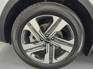 2023 Kia Sorento с пробегом 29 674 км