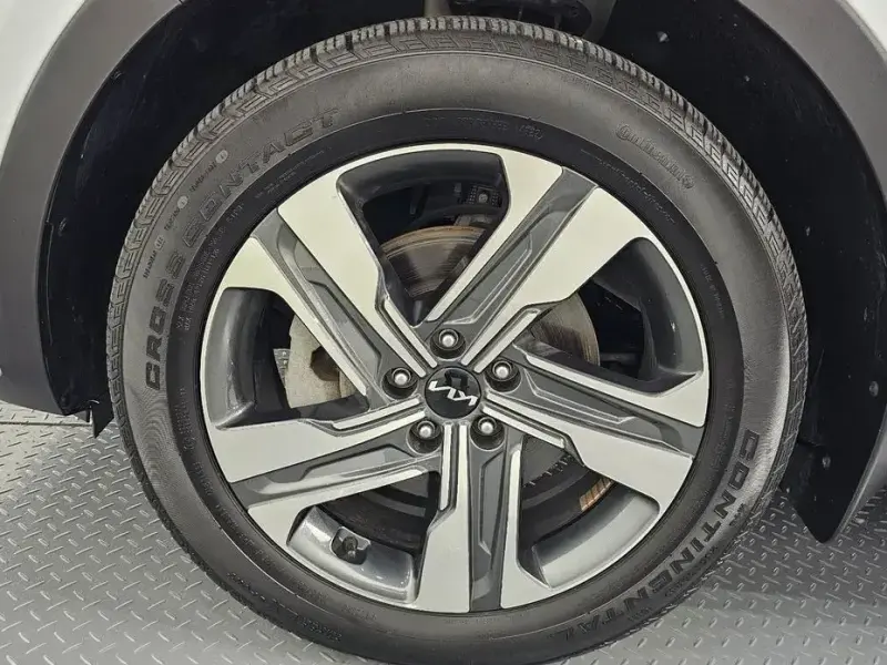 2023 Kia Sorento с пробегом 29 674 км