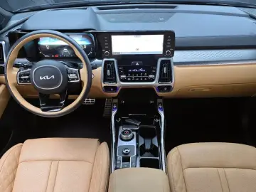 2022 Kia Sorento с пробегом 45 069 км