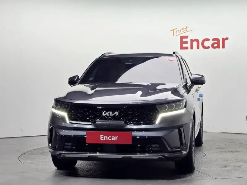2022 Kia Sorento с пробегом 23 382 км