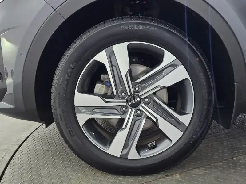 2022 Kia Sorento с пробегом 23 382 км