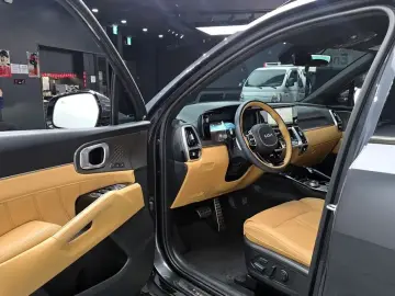 2022 Kia Sorento с пробегом 45 069 км