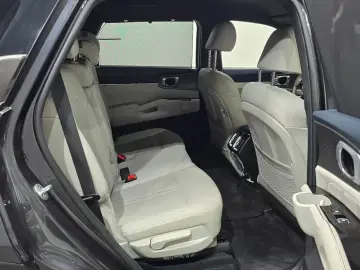 2022 Kia Sorento с пробегом 23 382 км