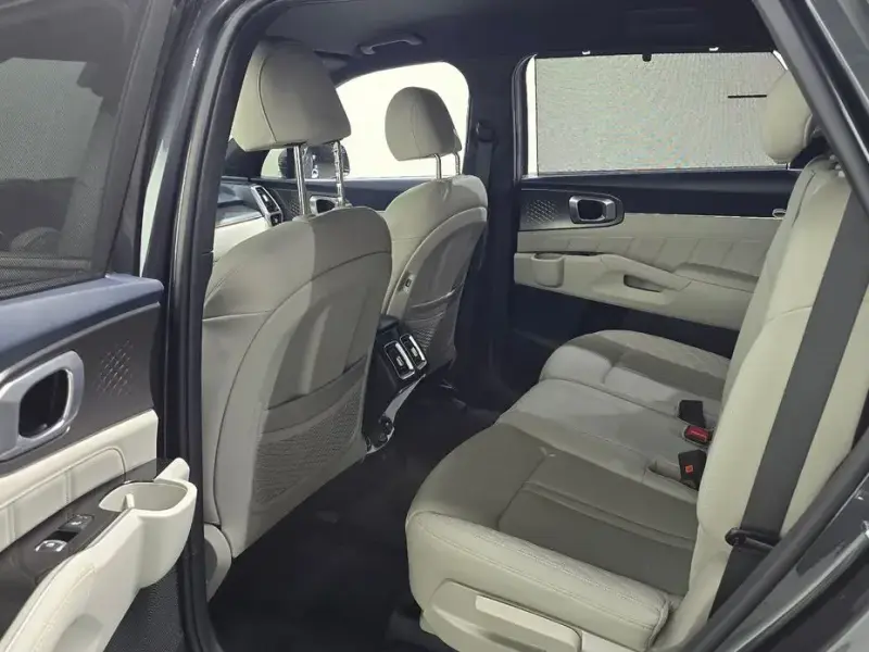 2022 Kia Sorento с пробегом 23 382 км