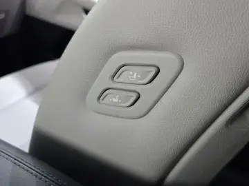 2022 Kia Sorento с пробегом 23 382 км