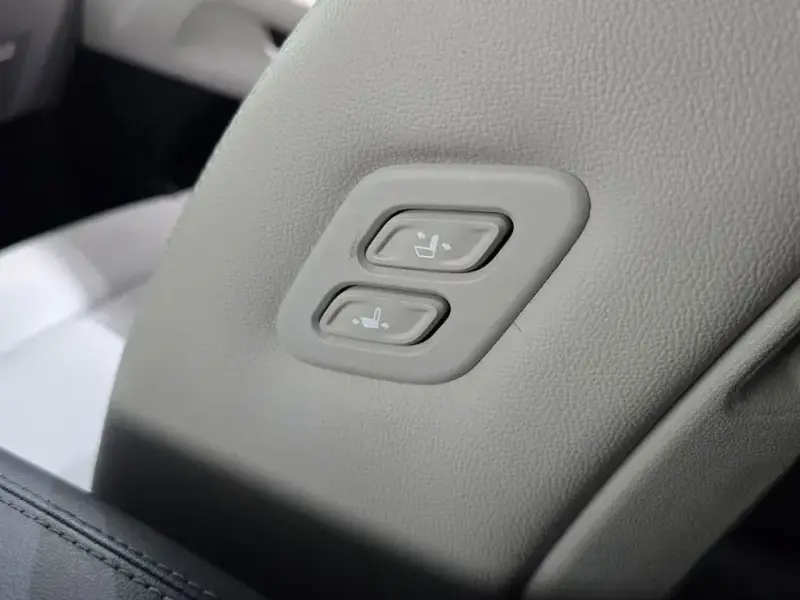 2022 Kia Sorento с пробегом 23 382 км